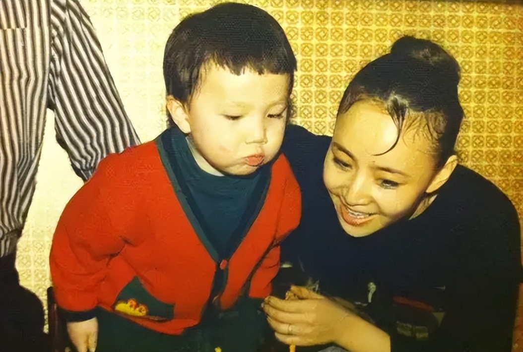 当红时为爱息影赵明明,赵明明版赵飞燕后来为什么失宠