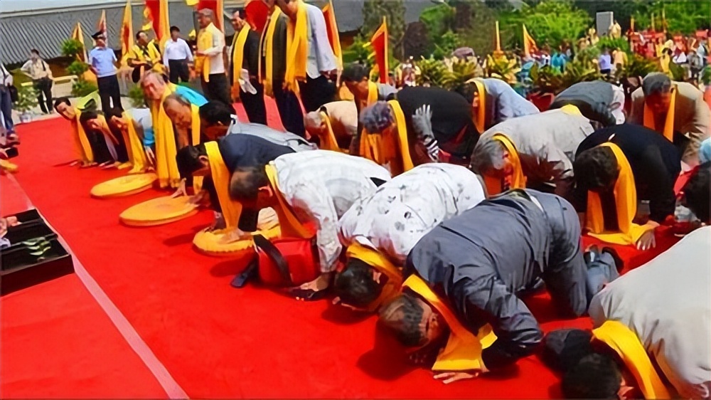 韩国人认祖归宗视频,韩国人到河南认祖归宗