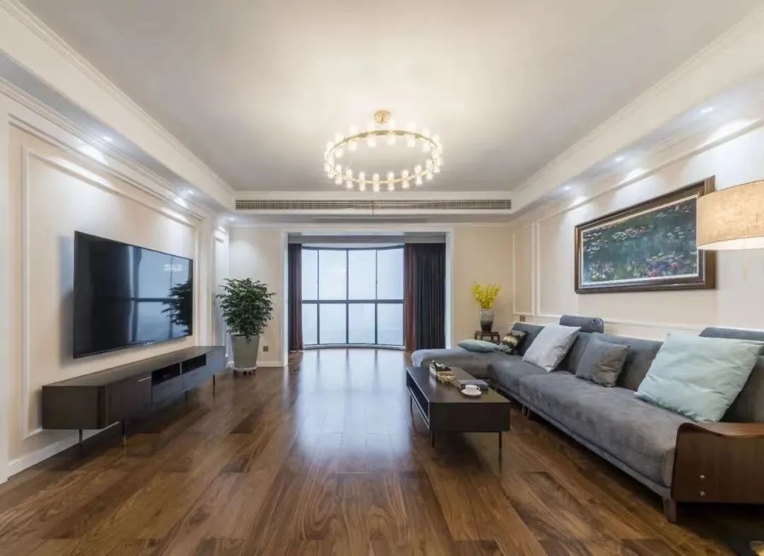 为什么湖南天气地板很潮湿,湖南什么季节装修最好