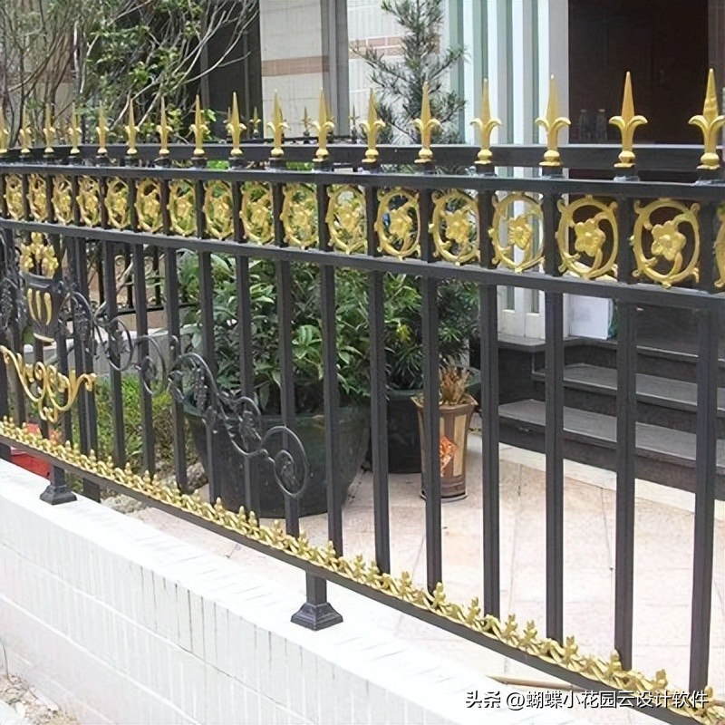 铁艺护栏生锈,铁艺护栏容易生锈吗