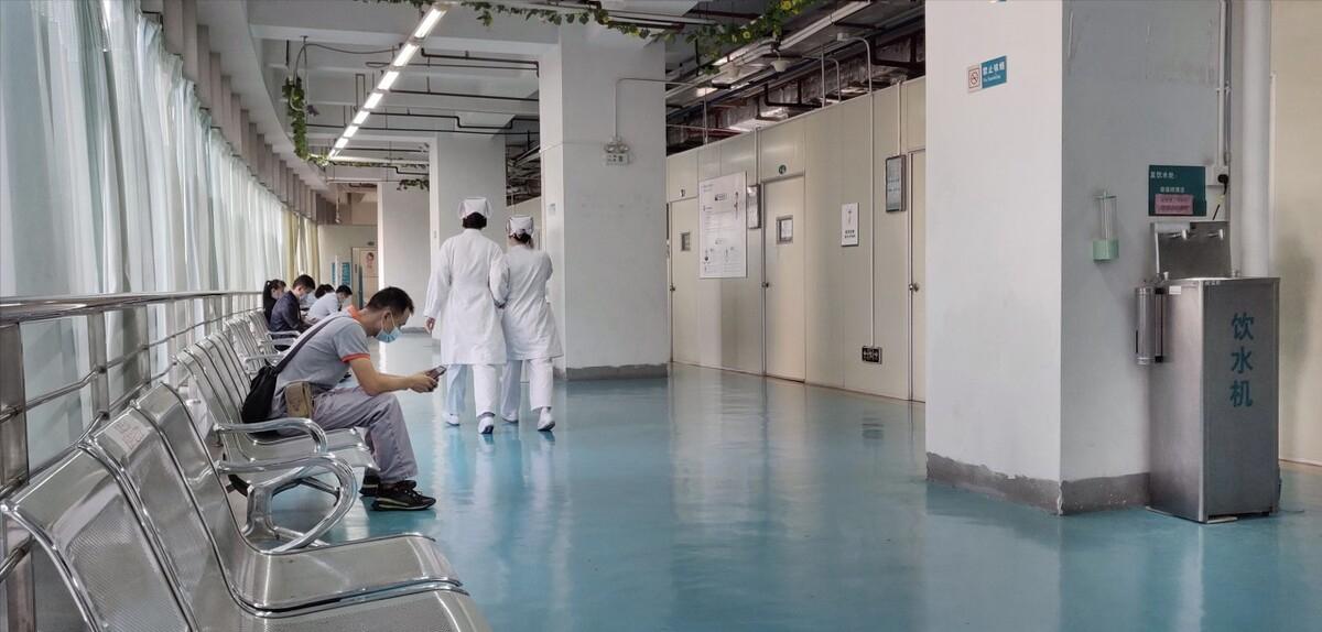 医生为什么总是败给卖“神药”的大姐？