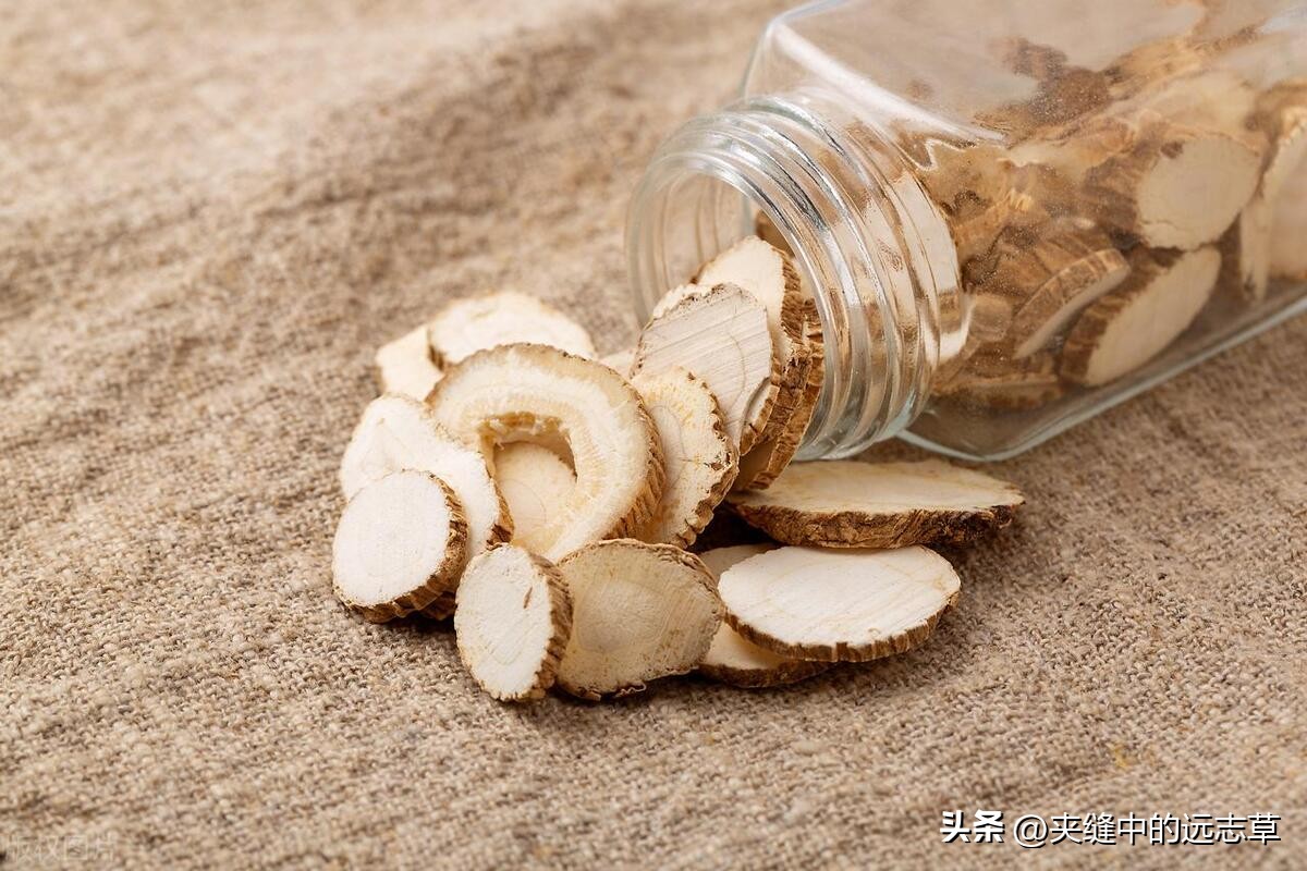 二阳咳嗽咳痰吃什么中成药,白痰和黄痰是火还是寒如何治疗