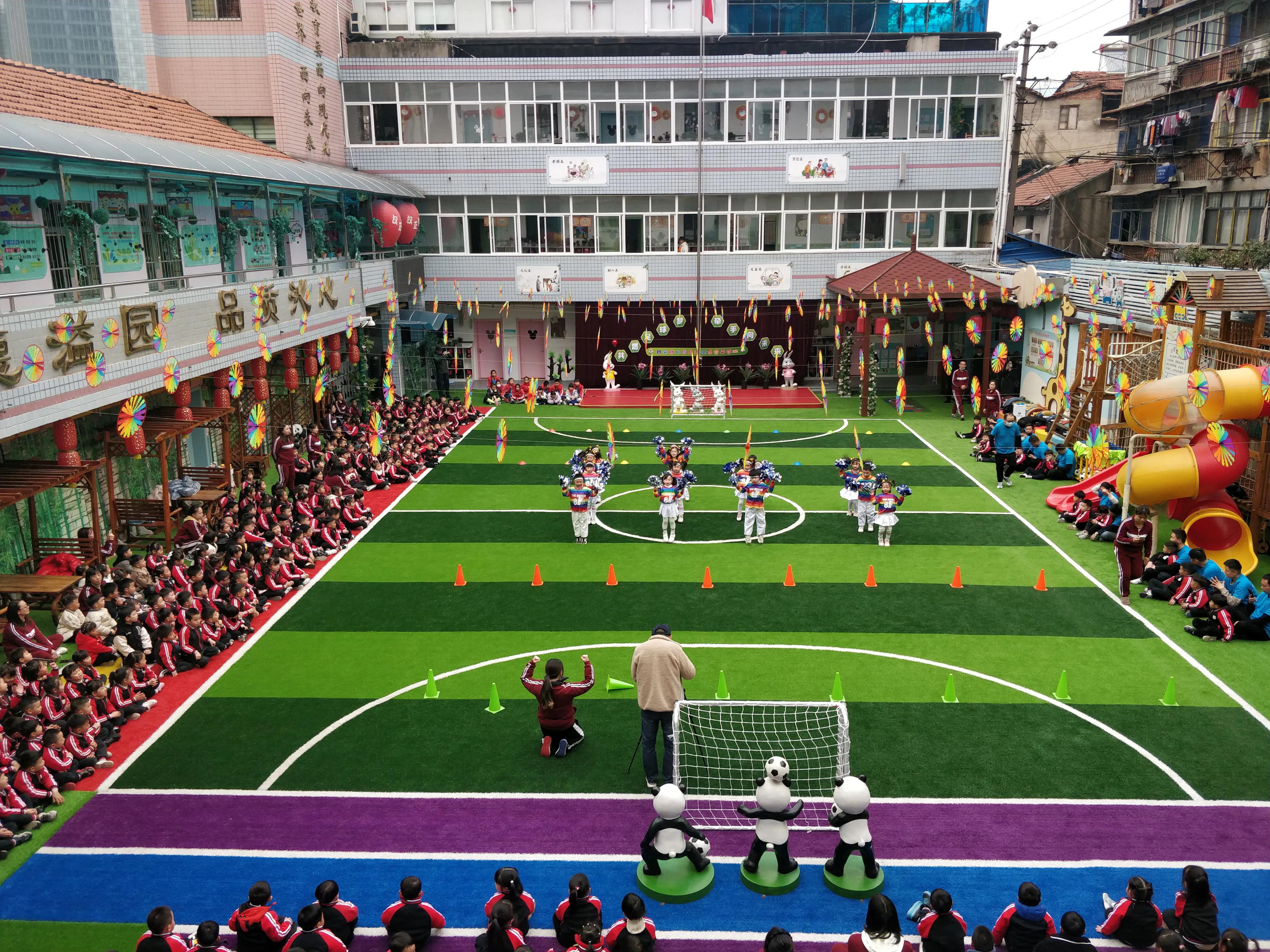 快乐手牵手共燃足球梦硚口区新安街幼儿园积极探索幼小衔接新方式