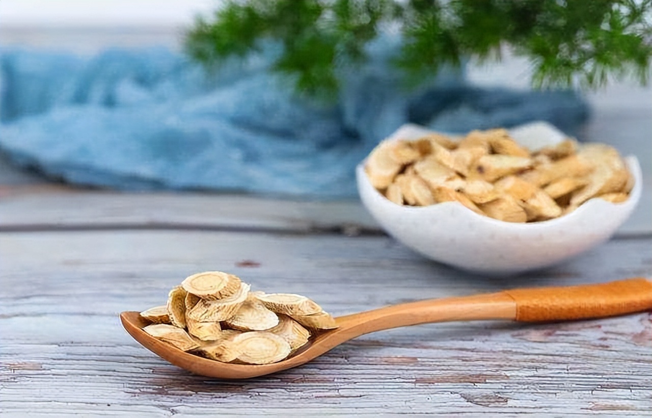 黄芪的五个黄金搭档,黄芪和它是绝配90岁名中医这样吃