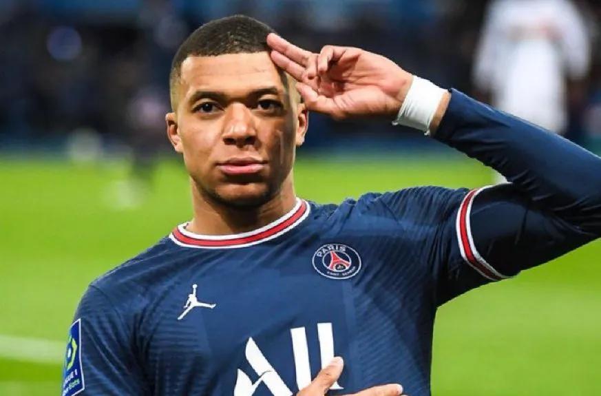 曼联老板准备出售球队,曼联能拿下姆巴佩吗