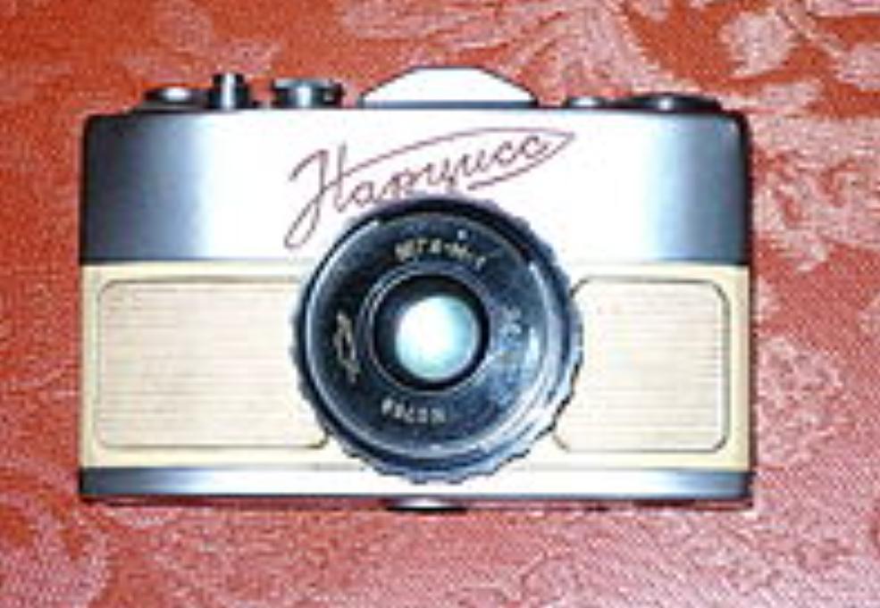 谍战里的微型照相机,50年代间谍照相机