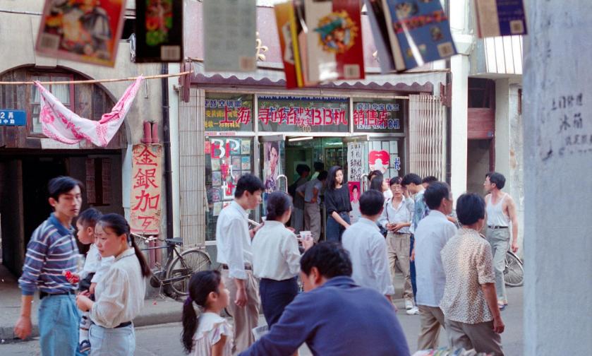 不同年代的人眼中的bb机,大哥大bb机现状