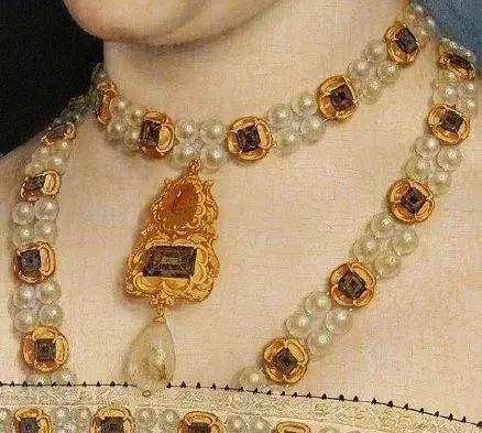 跟着名画里的小姐姐戴珠宝,你就是聚会上最靓的崽!