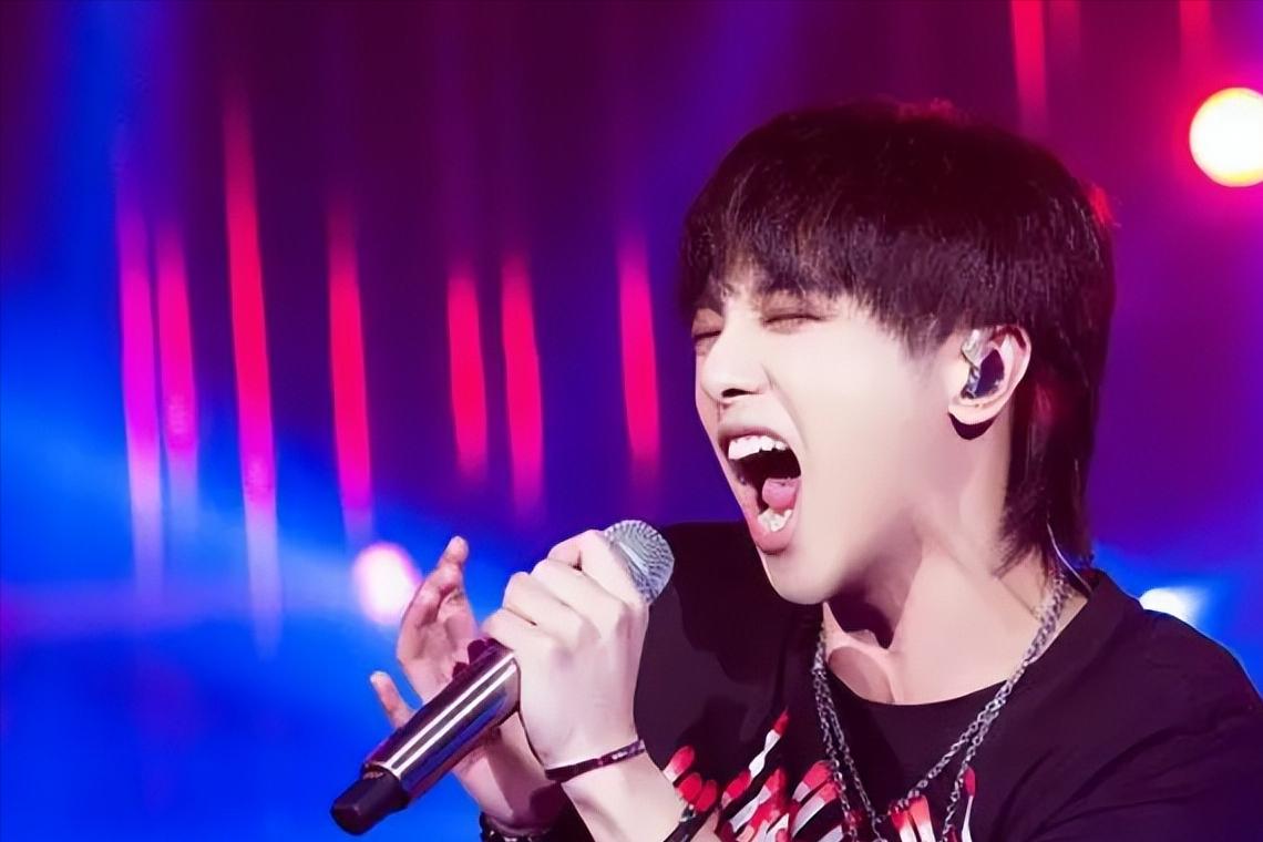 华晨宇和李宇春是什么关系,华晨宇和李宇春一起录的综艺