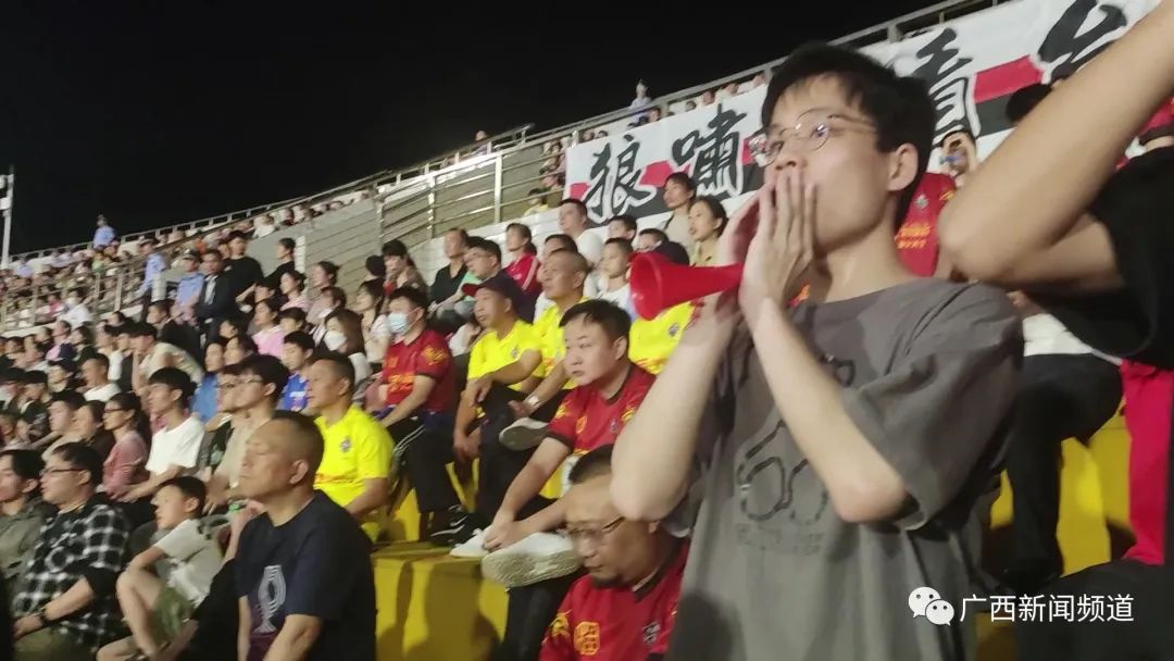 中甲平果足球队,广西平果成中甲金牌球市