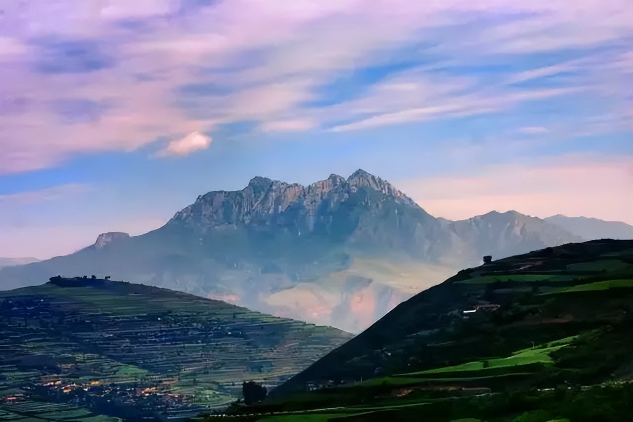 去甘肃旅游最值得去的十大景点 (甘肃16个最值得去的旅游景点)