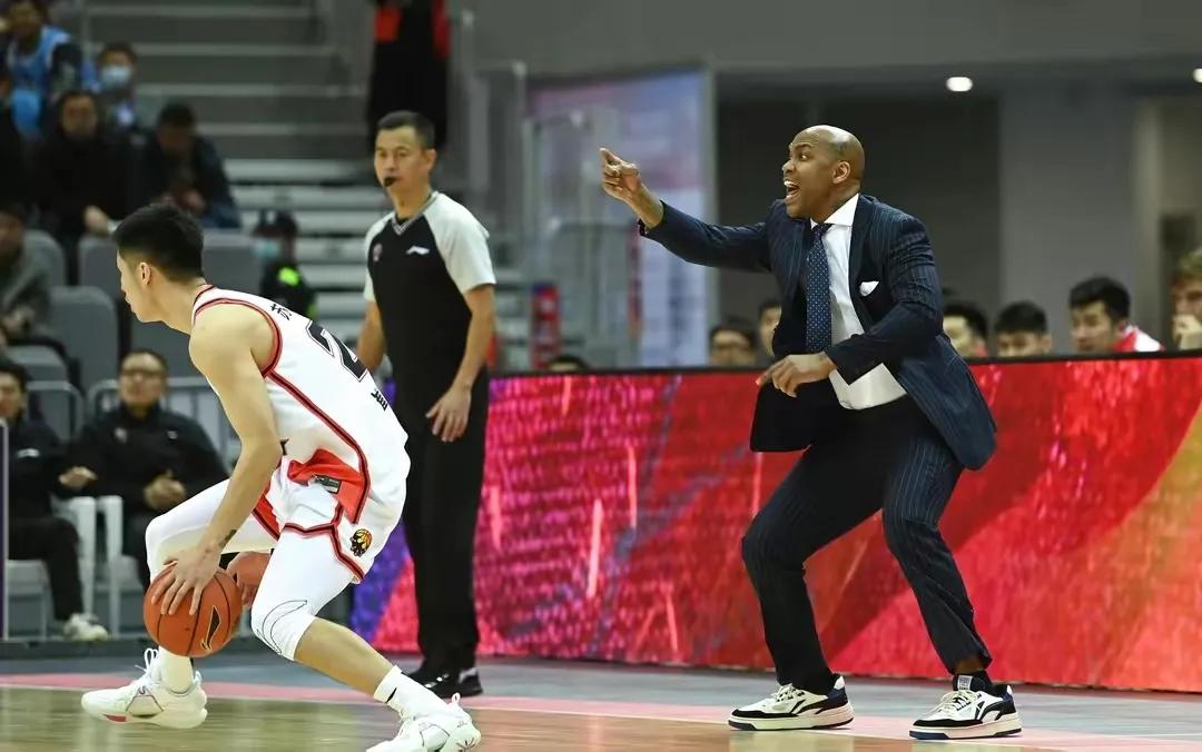 cba最新排名辽篮战胜新疆男篮,cba今天比赛战报新疆广厦