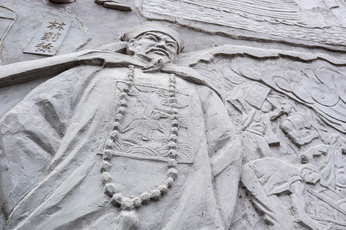 诵读爱国诗词感受爱国情怀,品读爱国诗文感受爱国情怀