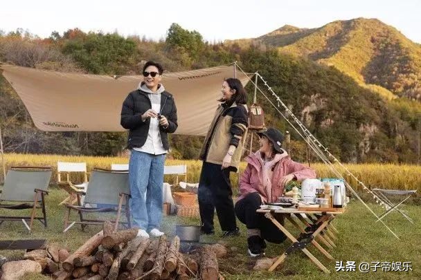 素颜做志愿者走亲民路线被讽刺有目的洗白儿子宣传造势