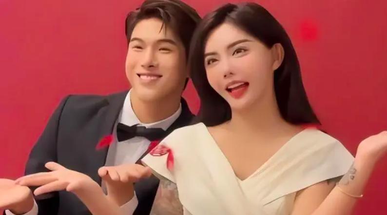 韩安冉结婚三年对比,韩安冉结婚现场画面