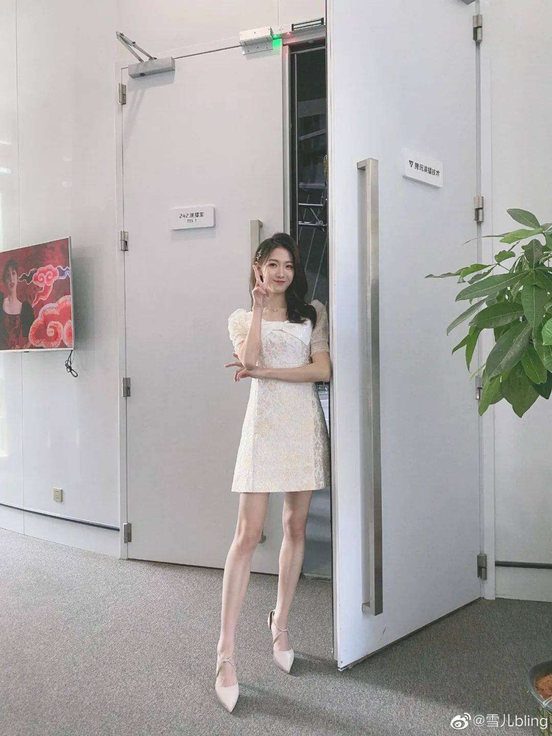 馋了！馋了！雪儿这腿谁看不迷糊啊