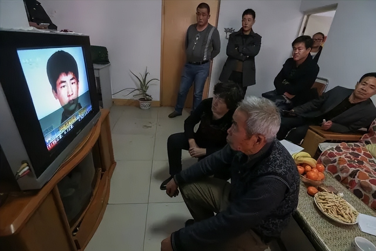 17岁少年被误判死刑,18岁少年误判死刑