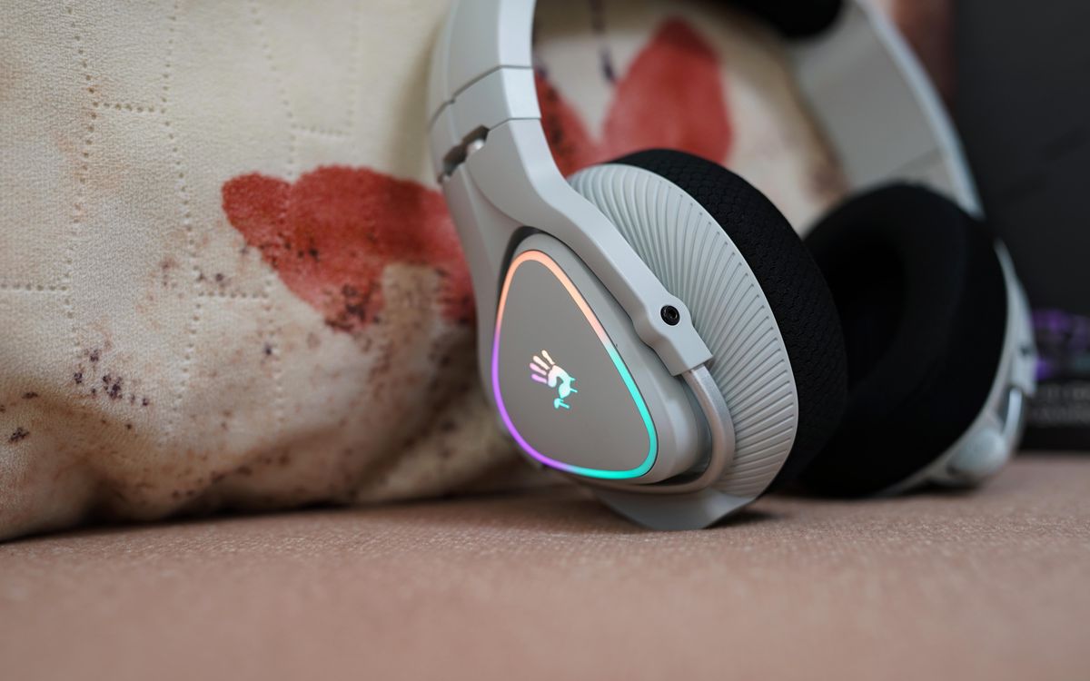 电竞入耳式耳机推荐高性价比,双飞燕血手幽灵耳机mr710