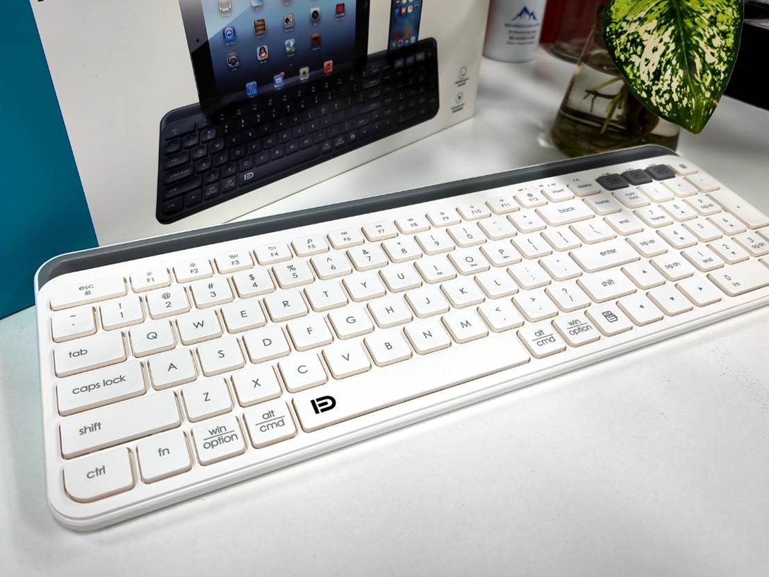 手机平板都可以用的键盘鼠标,手机平板电脑都可以用的键盘