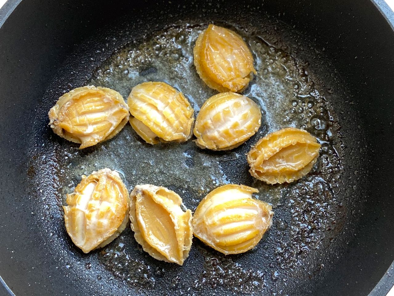 红烧鲍鱼怎样才软烂呢,鲍鱼烧红烧肉用什么鲍鱼好