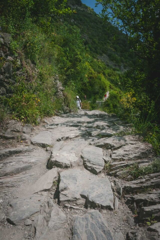 意大利海岛住宿,意大利五渔村旅游住在哪里最好
