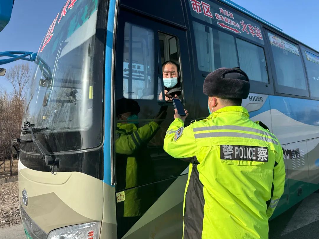 酒泉公安圆满完成春节安保维稳工作