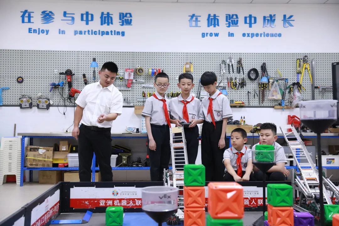 重庆市龙门浩小学隆平校区,重庆市龙门浩隆平小学怎么样