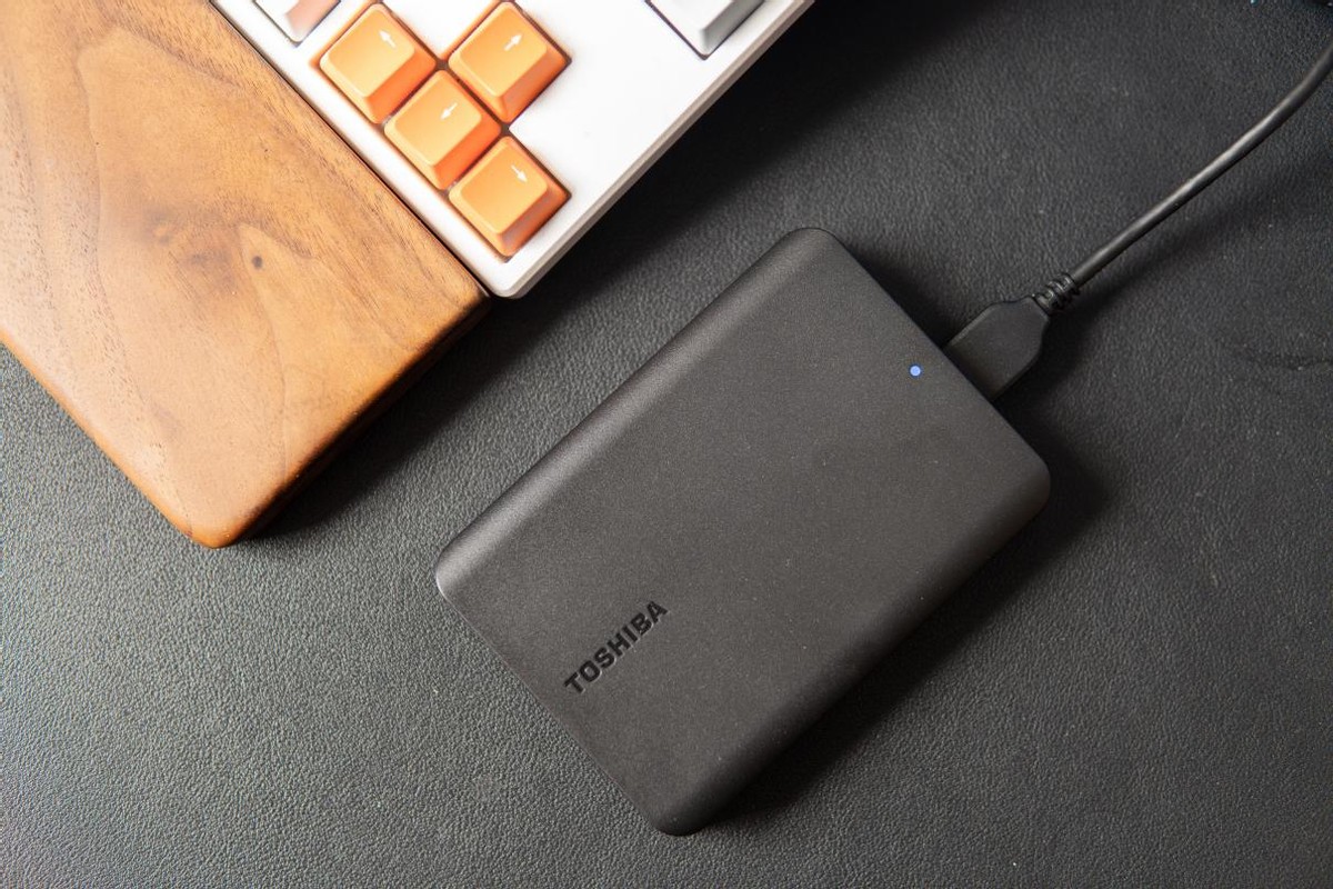 东芝移动硬盘新小黑a52TB评测,东芝新小黑移动硬盘