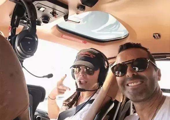 擅长和成功男士互动的淘金者，精通斩男术的首富情人桑切斯上位史