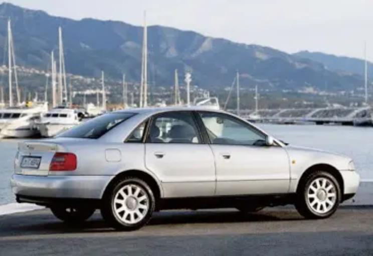 回顾奥迪A4的发展之路