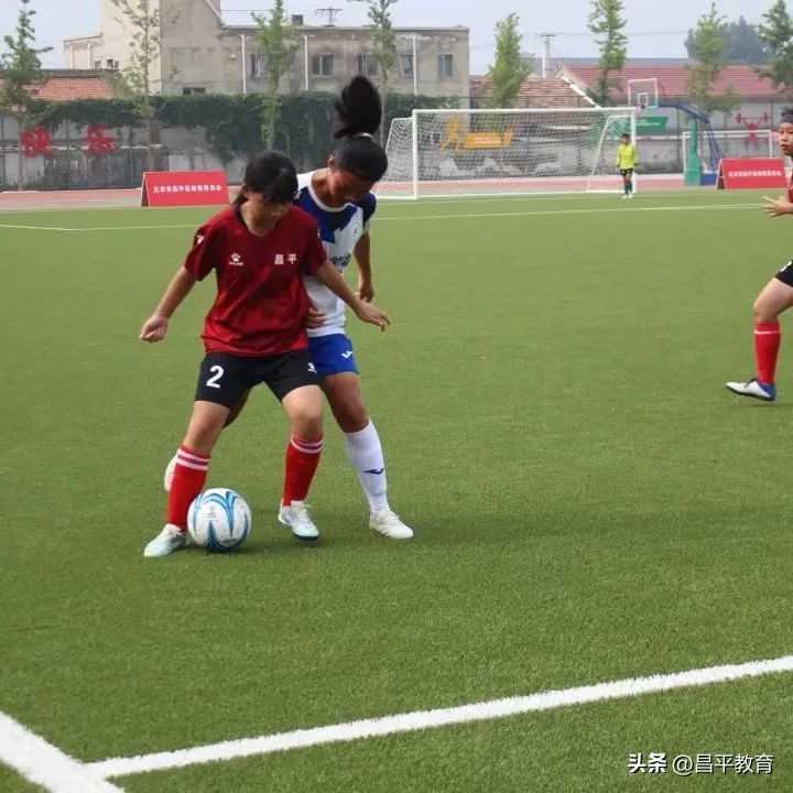 这个暑假,小小足球再叙京蒙情