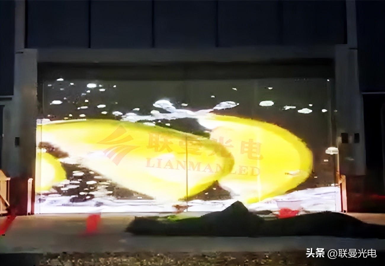 led贴膜屏间距,led贴膜屏亮度