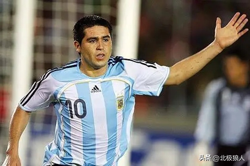 马拉多纳后的阿根廷10号，超级巨星也难承载之重