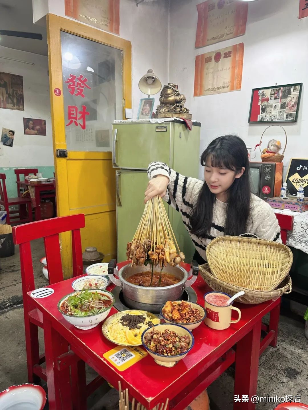 全成都最好吃最火的串串,成都红牌老字号网红串串