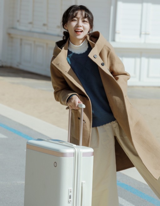 棕色大衣烂大街？学博主这样搭配，158cm也能穿出强大气场