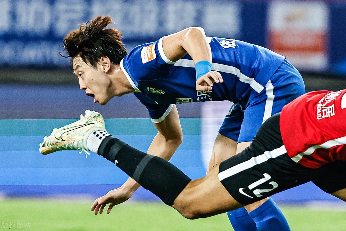 中超为什么1比1还能夺冠,中超0比2落后有最后取胜的吗