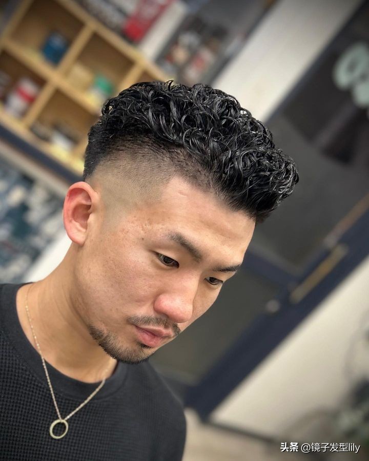 十大最帅气男士发型图片,40岁男士清爽发型