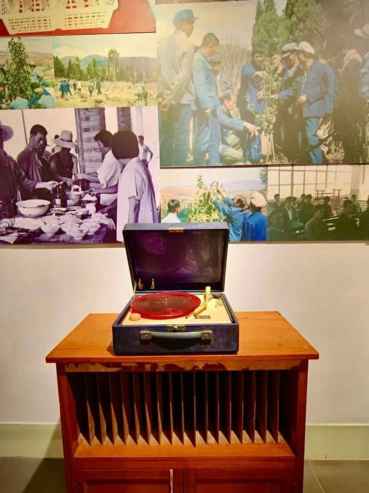 玉溪这里竟藏着一个父辈时代的「购物圣地」！满满的回忆…