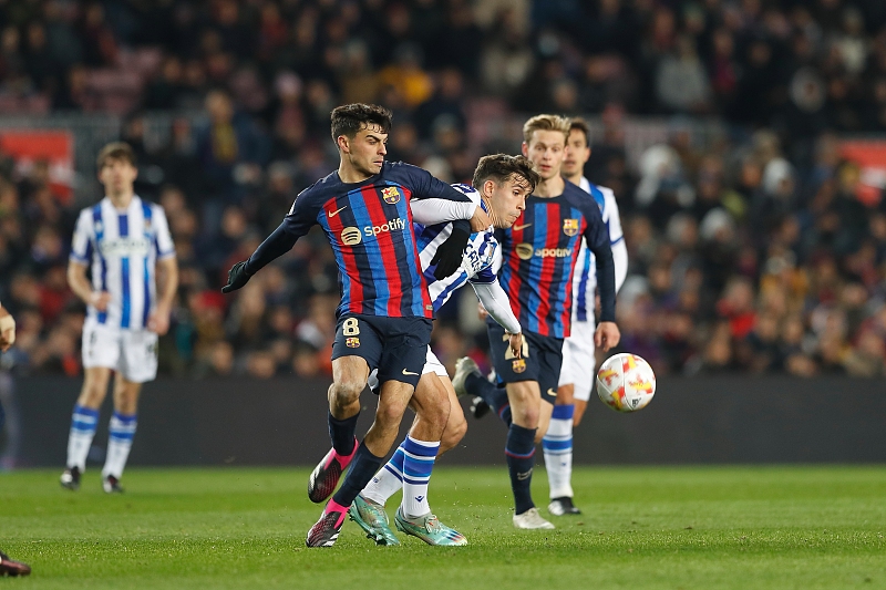 拜仁4-0巴萨技术统计,拜仁7:0巴塞罗那传奇战绩