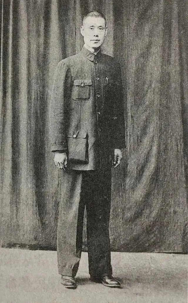 两兄弟合谋害死自己的父亲,一对好兄弟反目成仇