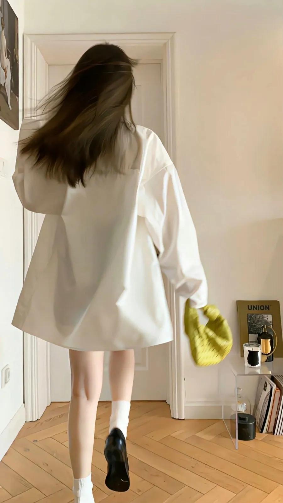 艾弗森背影壁纸高清大图,情侣壁纸ins高级质感海边背影