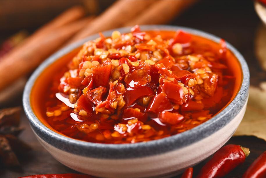 夏天做剁椒好吗,剁椒酱最正宗的做法不带油不带酒