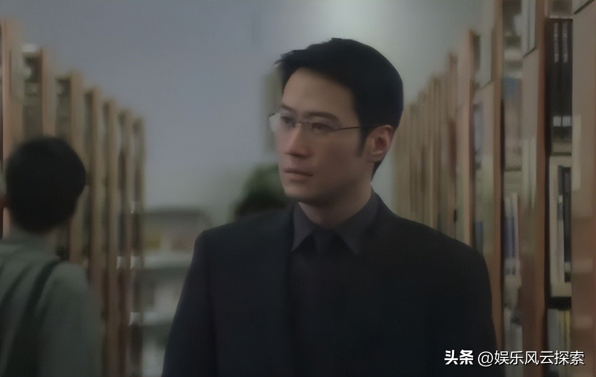 黎明谈与刘德华比较视频,黎明颜值巅峰和刘德华颜值巅峰