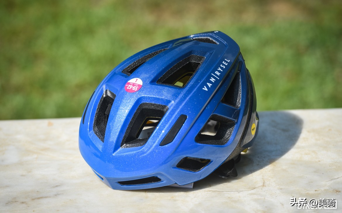 高性价比国产摩托头盔,500头盔推荐夏季