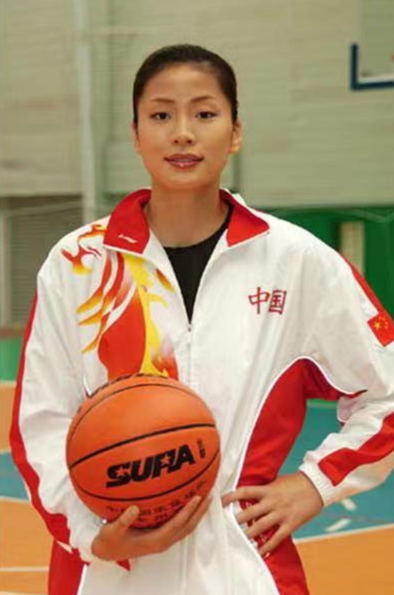 姚明和叶莉身高差,姚明叶莉关系好吗