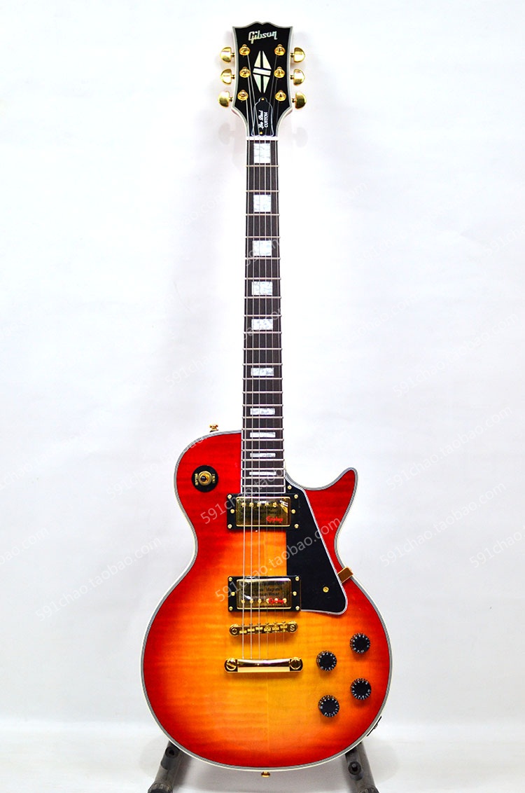 小熊吉他和金手指比较,小熊吉他里的吉他好不好