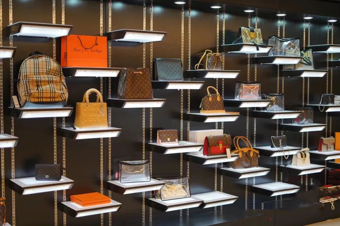 到底是谁在买奢侈品,西安二手奢侈品市场靠谱吗