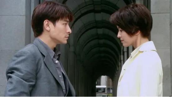 刘德华经典歌曲红馆,刘德华何家劲电影歌曲