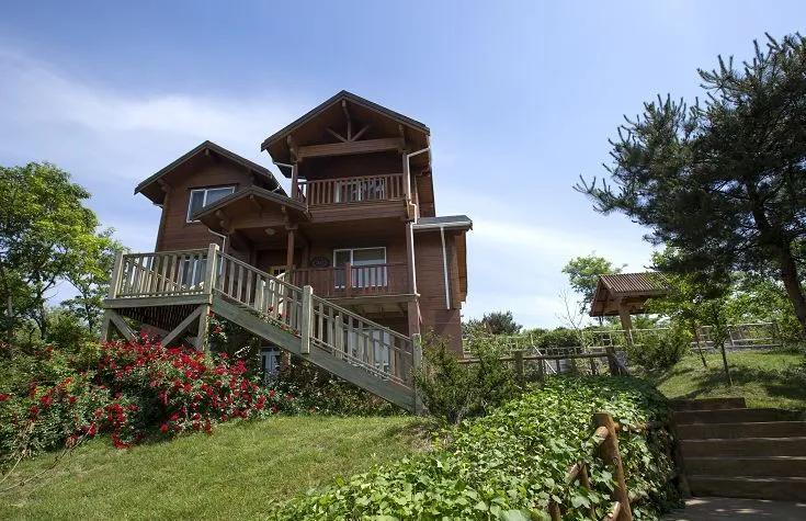 龙商牵手鸿缘——安波鸿缘温泉山庄成大连黑龙江商会员活动基地