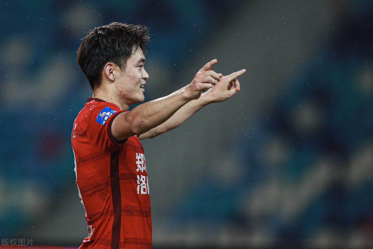 黄紫昌丢球,黄紫昌单场11次突破